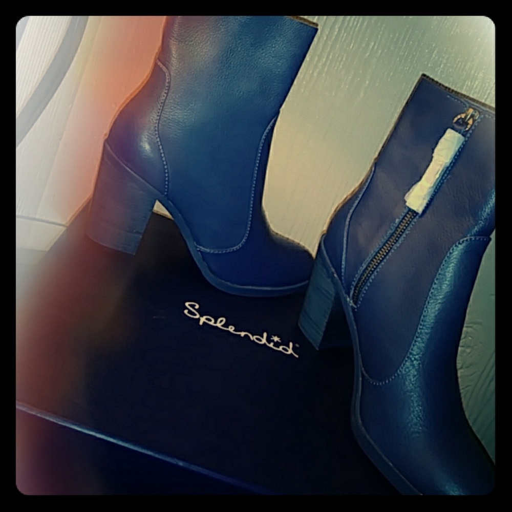 Roselyn Style leather boot